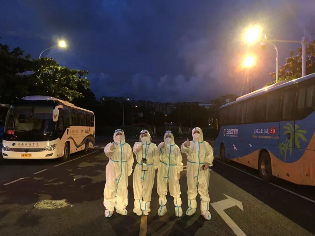 環島旅游公路公司志愿者全力支援疫情防控工作